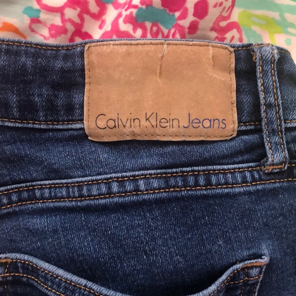 Calvin Klein Jeans - Picture 2 of 3